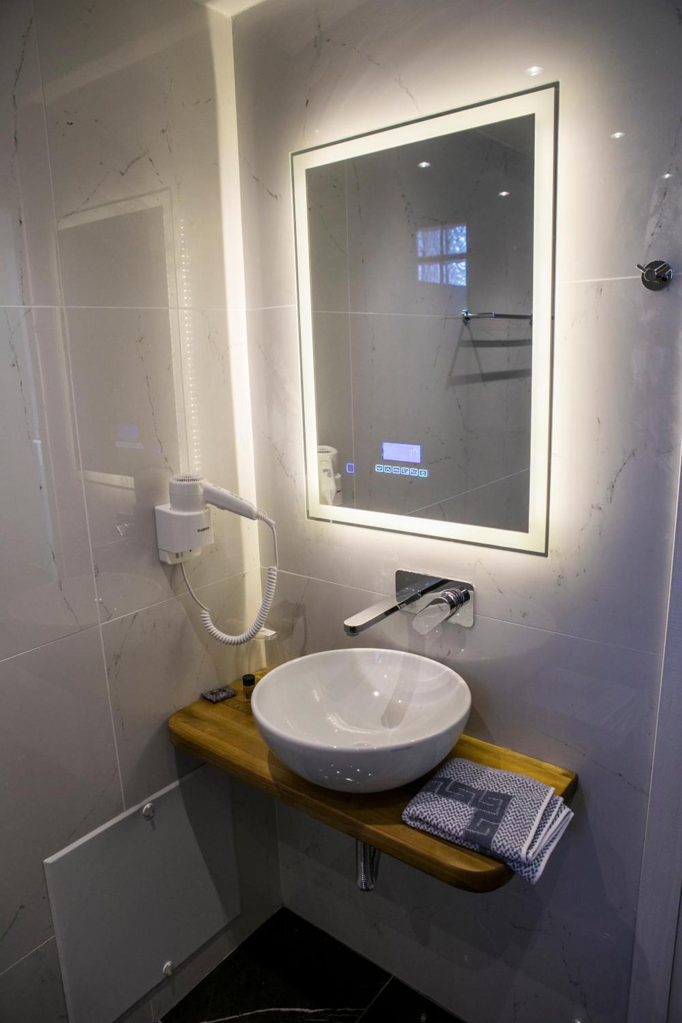 Hotel Alexander Mýtikas المظهر الخارجي الصورة